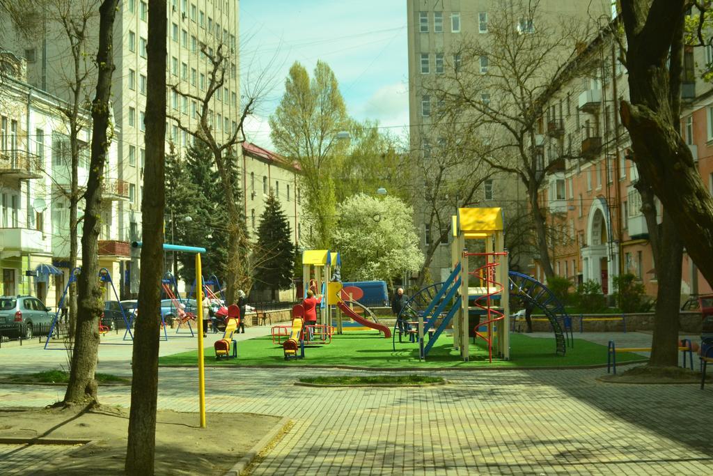 Executive Suite In The Centre Ternopil Bagian luar foto